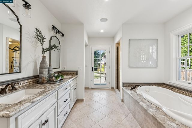 45 Lark Place, Alamo, CA 94507