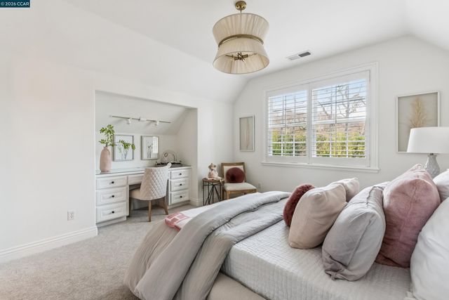 45 Lark Place, Alamo, CA 94507