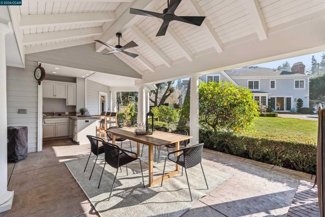 45 Lark Place, Alamo, CA 94507