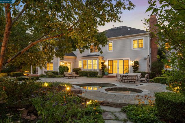 45 Lark Place, Alamo, CA 94507