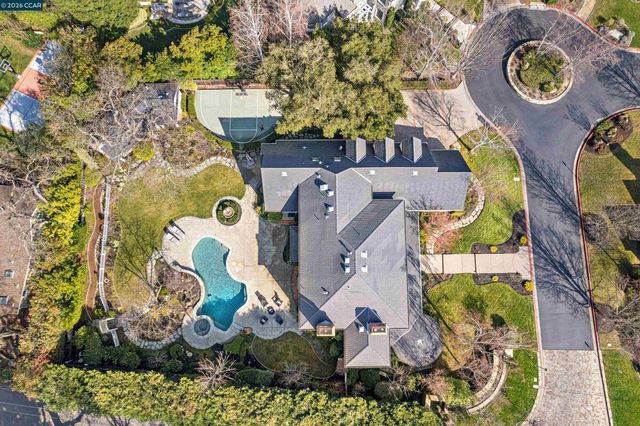 45 Lark Place, Alamo, CA 94507