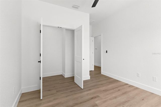 1607 E IDA STREET, Tampa, FL 33610