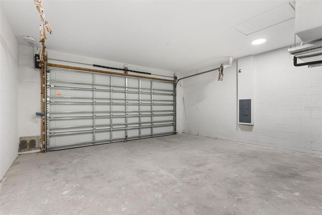 1607 E IDA STREET, Tampa, FL 33610