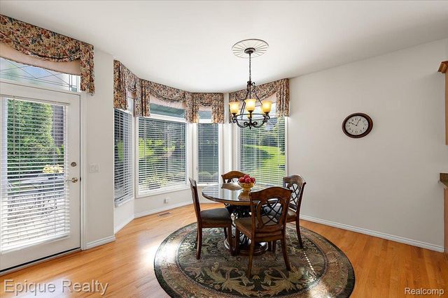 5675 Golf Pointe Drive, Village Of Clarkston, MI 48348