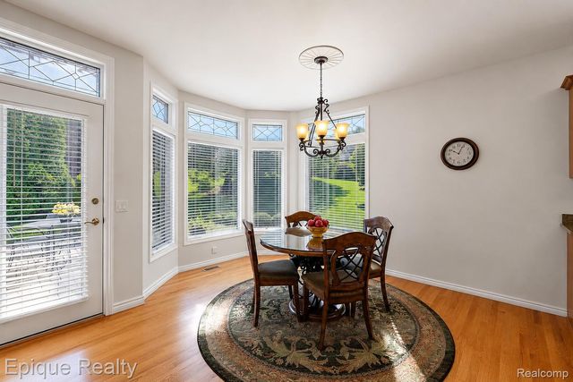 5675 Golf Pointe Drive, Village Of Clarkston, MI 48348