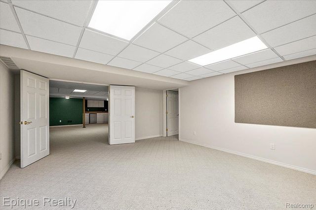 5675 Golf Pointe Drive, Village Of Clarkston, MI 48348