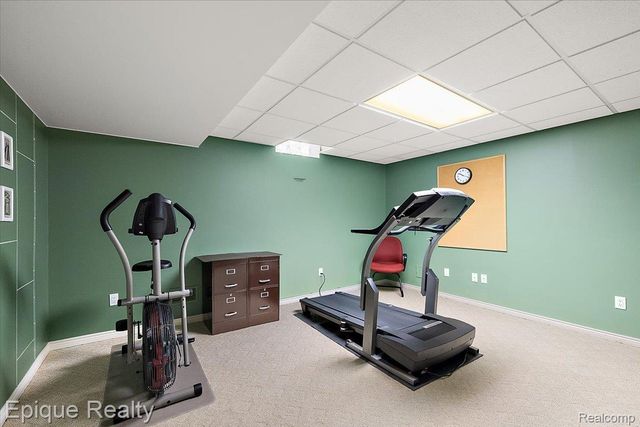 5675 Golf Pointe Drive, Village Of Clarkston, MI 48348