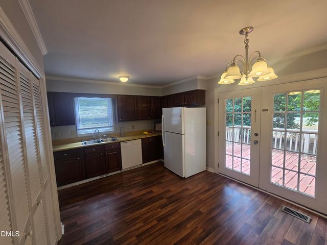 2214 Daley Road A, Chapel Hill, NC 27514