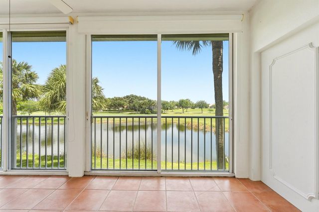 4775 S Harbor Drive 201, Vero Beach, FL 32967