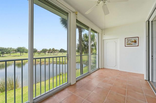 4775 S Harbor Drive 201, Vero Beach, FL 32967