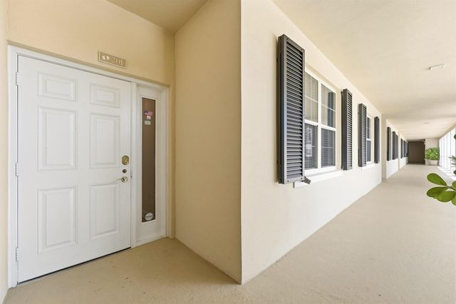 4775 S Harbor Drive 201, Vero Beach, FL 32967