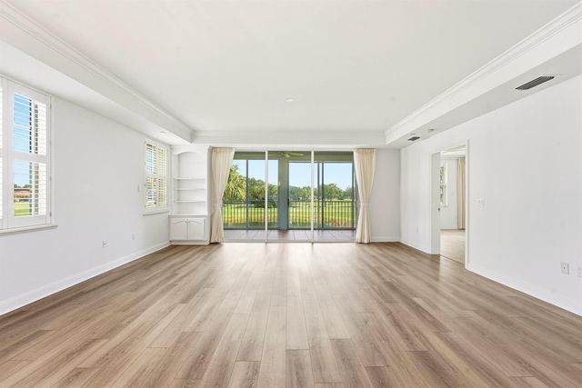 4775 S Harbor Drive 201, Vero Beach, FL 32967