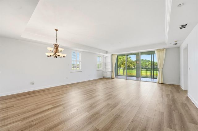 4775 S Harbor Drive 201, Vero Beach, FL 32967