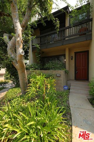 21821 Burbank Boulevard 151, Woodland Hills, CA 91367