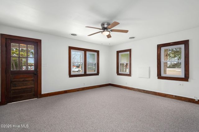 117 Garrenton Road, Grandy, NC 27939