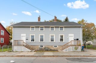 1301-1305 Pleasant St, New Bedford, MA 02740