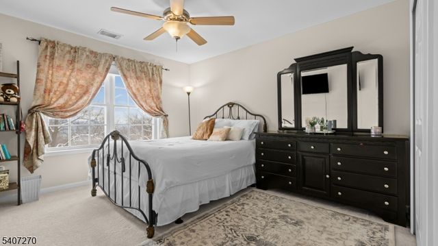 6 Stone Hill Ct, Washington Twp., NJ 07840