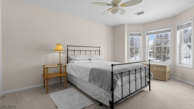 6 Stone Hill Ct, Washington Twp., NJ 07840