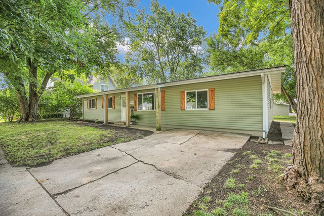 240 W Pine Street, Paxton, IL 60957