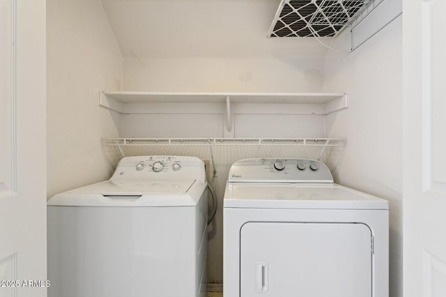 17606 N 17th Place 1125, Phoenix, AZ 85022