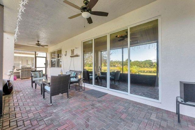 112 Ibisca Terrace, Royal Palm Beach, FL 33411