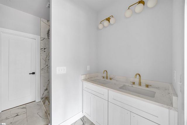 33 Happy Avenue, Greenville, SC 29609