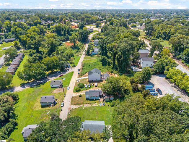 33 Happy Avenue, Greenville, SC 29609
