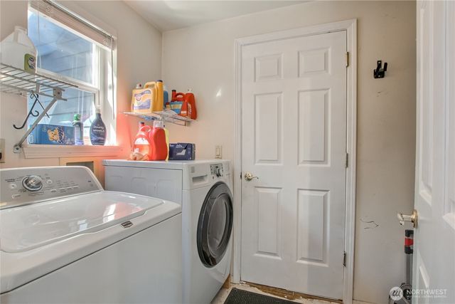 2023 S 302nd Place, Federal Way, WA 98003
