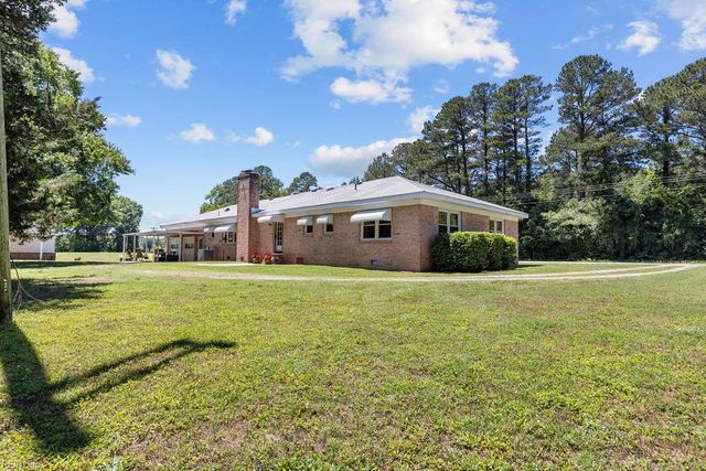 8482 Cut Thru RD, Zuni, VA 23898