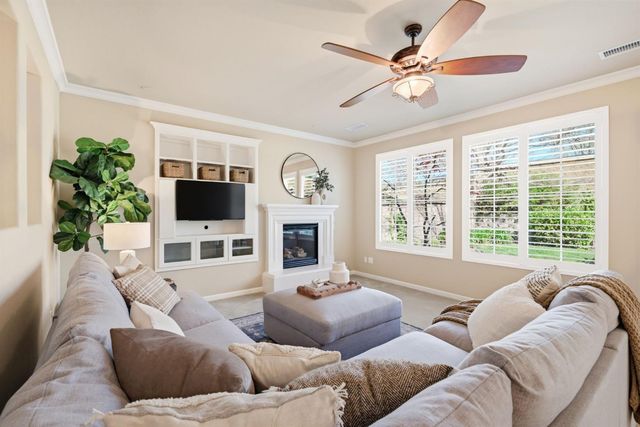 2052 Beckett Dr, El Dorado Hills, CA 95762