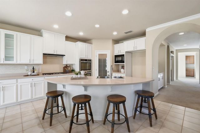 2052 Beckett Dr, El Dorado Hills, CA 95762