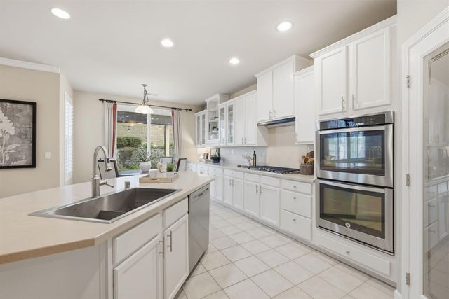 2052 Beckett Dr, El Dorado Hills, CA 95762