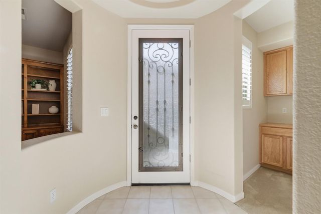 2052 Beckett Dr, El Dorado Hills, CA 95762