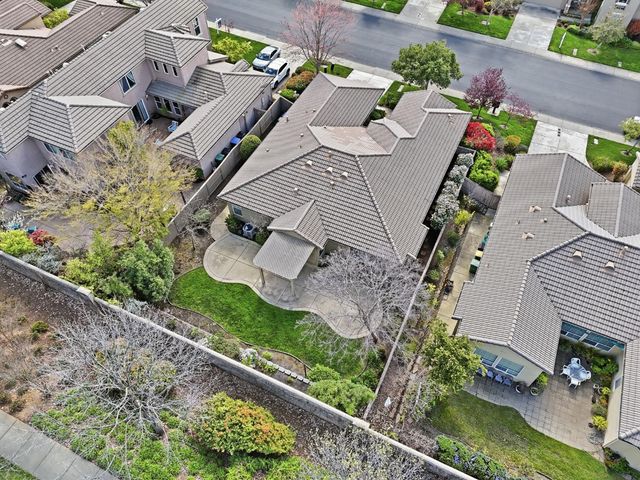 2052 Beckett Dr, El Dorado Hills, CA 95762