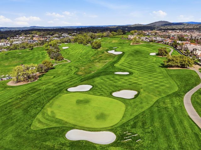 2052 Beckett Dr, El Dorado Hills, CA 95762