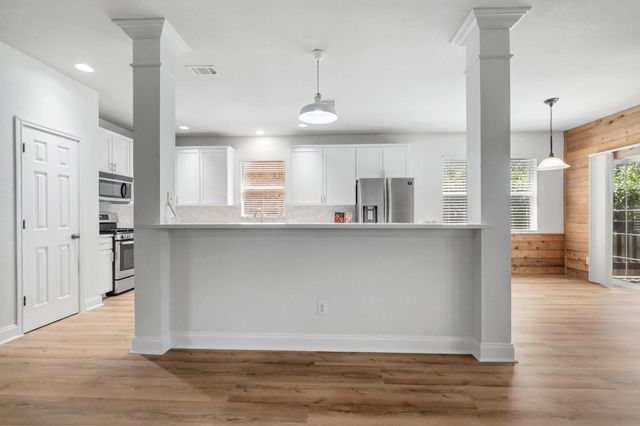10016 Barbrook DR, Austin, TX 78726