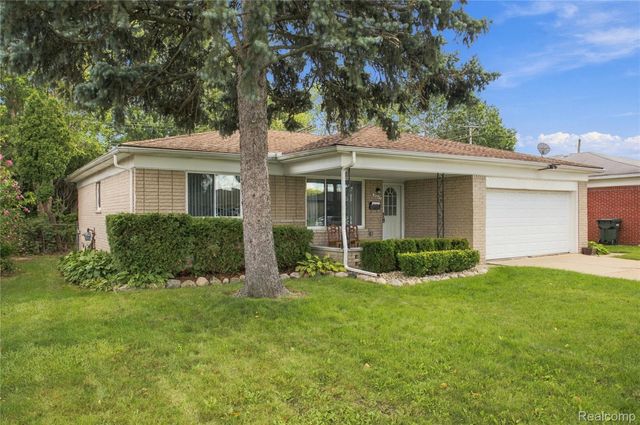 33642 Colfax Drive, Sterling Heights, MI 48310