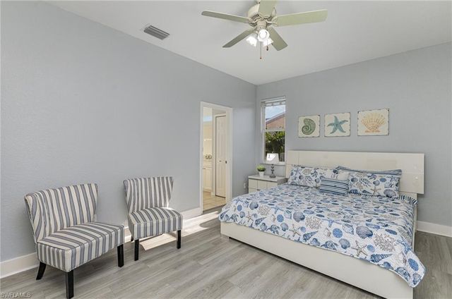532 W Archer PKWY, Cape Coral, FL 33904