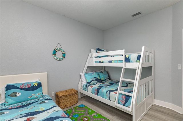 532 W Archer PKWY, Cape Coral, FL 33904