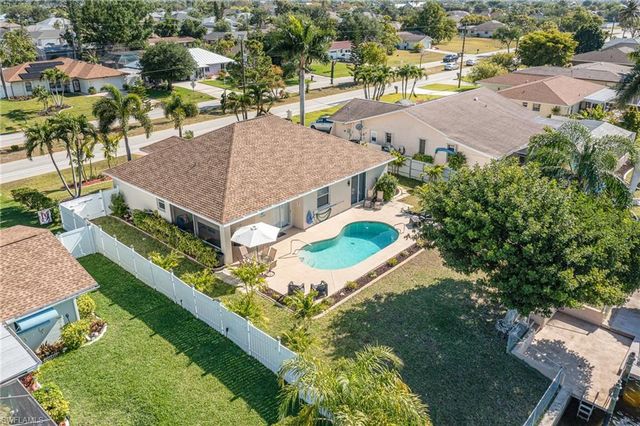 532 W Archer PKWY, Cape Coral, FL 33904