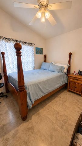 121 S ROMA WAY, Kissimmee, FL 34746