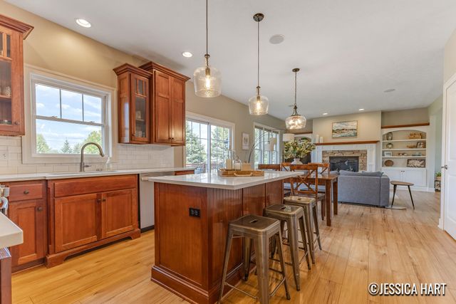 2639 Hawthorne Court, Jenison, MI 49428