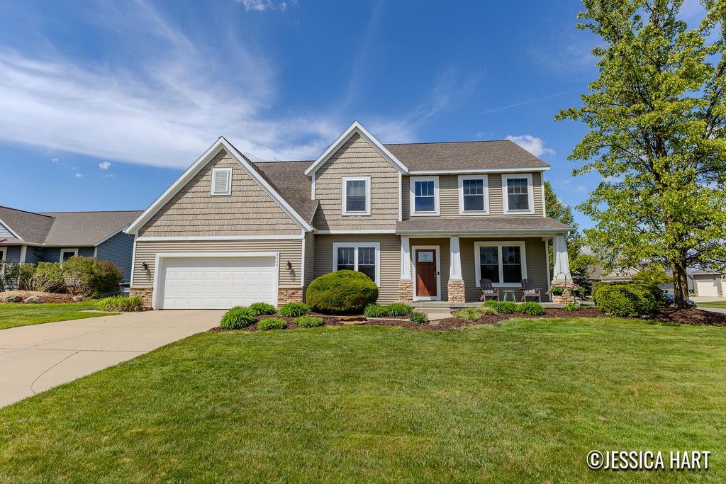 2639 Hawthorne Court, Jenison, MI 49428