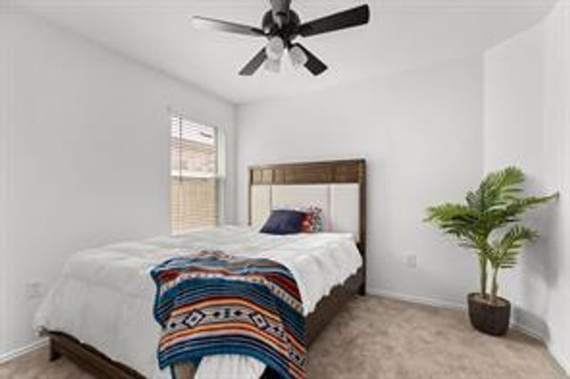 211 Camargue DR, Hutto, TX 78634