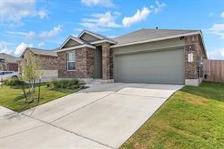 211 Camargue DR, Hutto, TX 78634