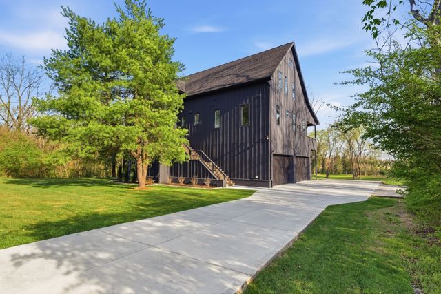 419 Lewisburg Ave, Franklin, TN 37064