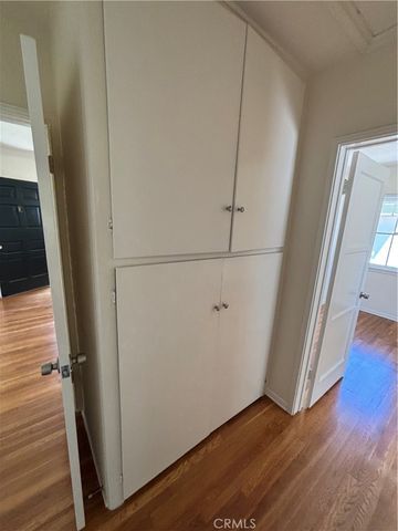 68 S Eastern, Pasadena, CA 91107