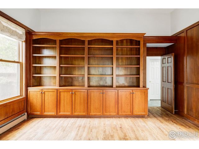 910 Kalmia Ave, Boulder, CO 80304