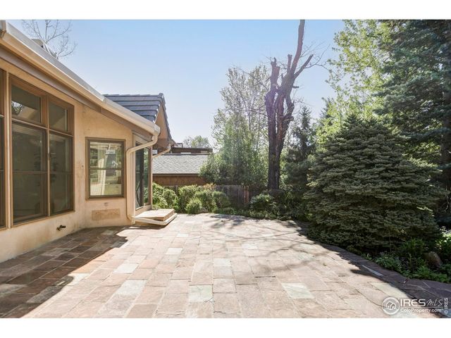 910 Kalmia Ave, Boulder, CO 80304