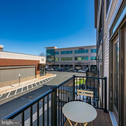 44674 PROVINCETOWN DR, Ashburn, VA 20147